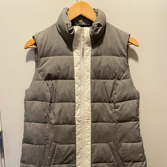 Talbots Gray Quilted Puffer Vest - Gray Small - Picture 3 of 4